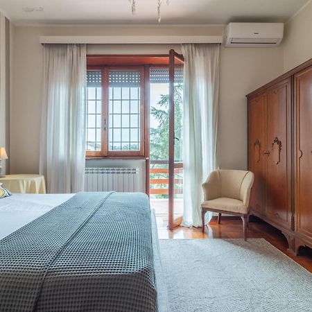 Spaziosa villa bifamiliare Campagnano Di Roma Esterno foto