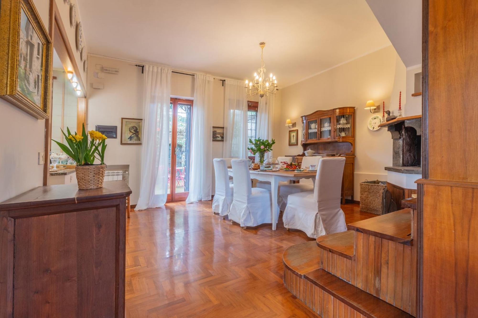 Spaziosa villa bifamiliare Campagnano Di Roma Esterno foto